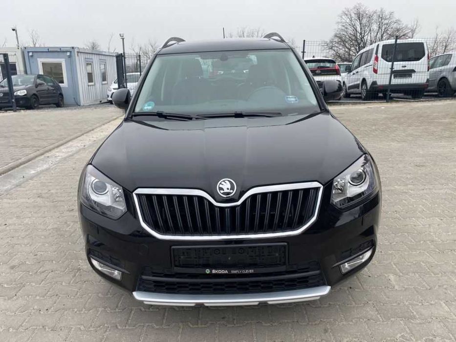 Бампер Skoda Yety запчастини Шкода Єті Йети разборка