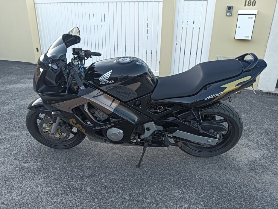 Honda CBR 600 f3