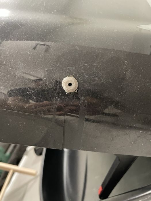 Sprzedam oryginalng box dachowy Hyundai wraz z belkamki pod relingi