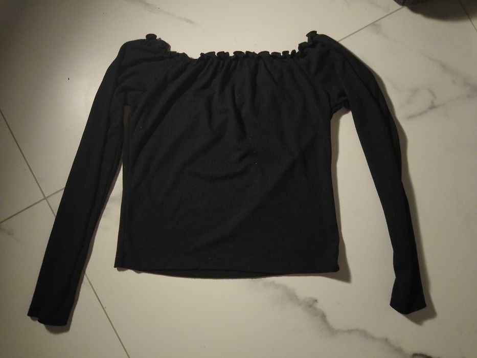 Cienka bluzeczka na długi rękaw S