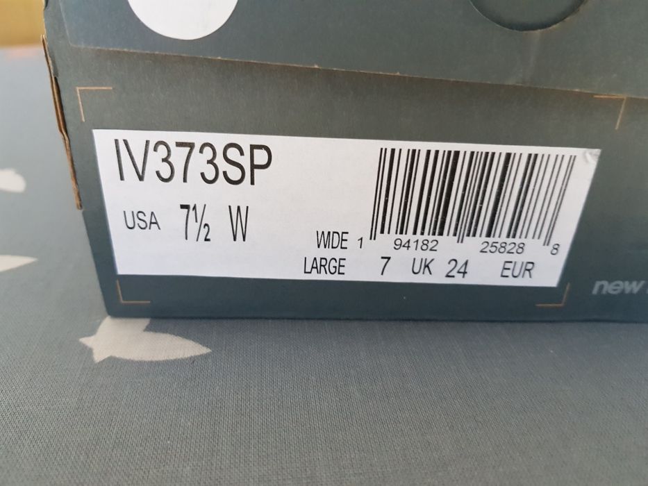 Vendo sapatilhas New Balance tamanho 24