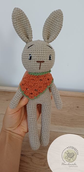 Miś wykonany ręcznie na szydełku