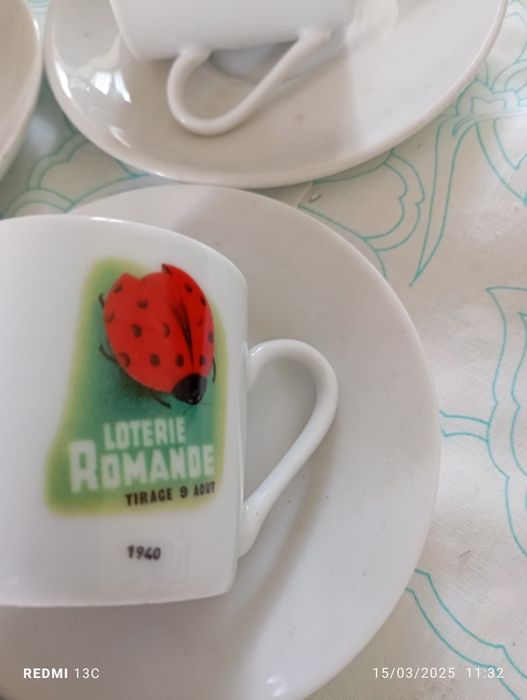 Conjunto de coleção de chávenas  de café francesa