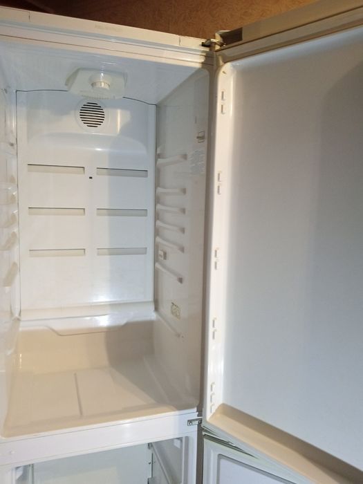 Холодильник  Веко