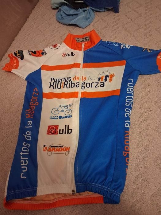 Koszulka xs rozmiar na 6-7 lat