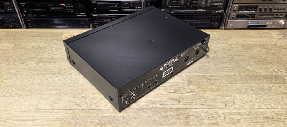 CD програвач Harman/Kardon HD720