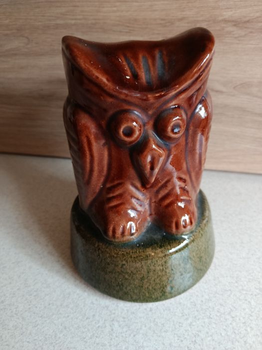 Zestaw kufli i dzbanków PRL