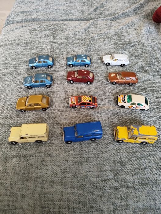 Miniaturas marca Mira