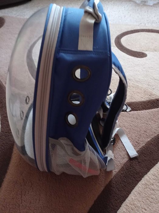 Продаю переноску рюкзак для животных