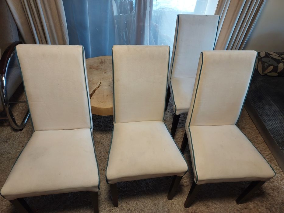 Krzesla sprzedam tanio 4 sztuki