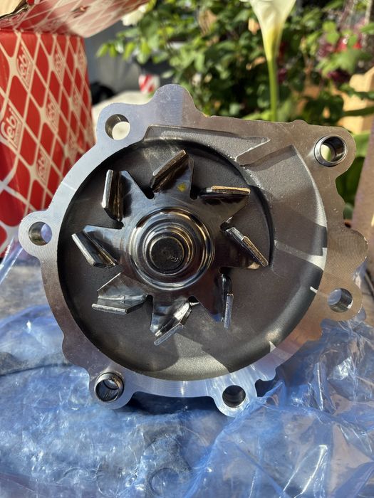 Bomba de àgua para Toyota Hilux (anos 80)
