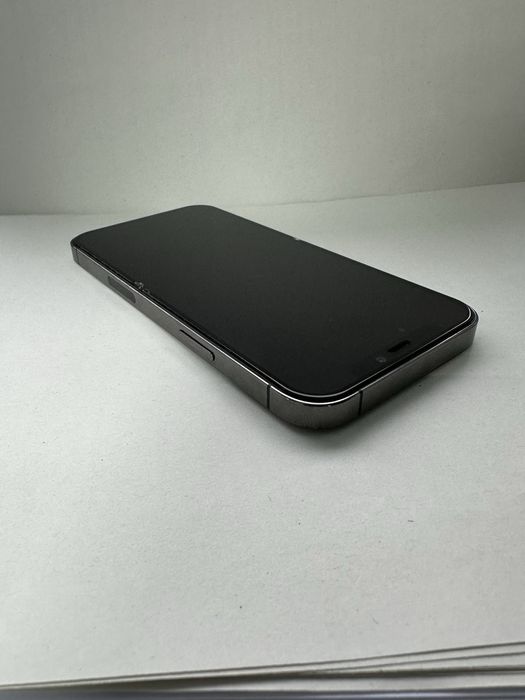 Продам  iPhone 12 pro