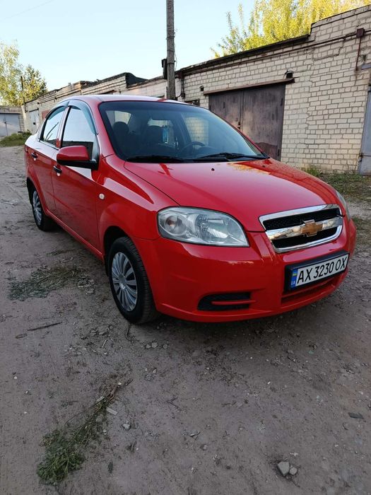 Срочно! Chevrolet Aveo