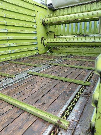 Przyczepa samozbierająca