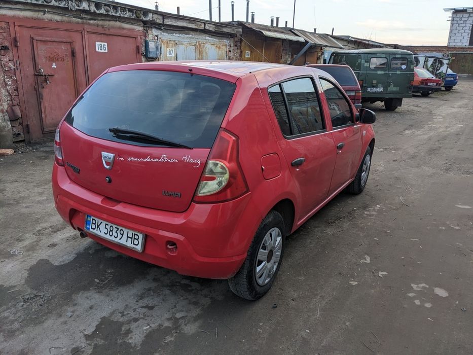 Оренда авто/Авто в оренду Подобово Прокат авто Рівне під таксі