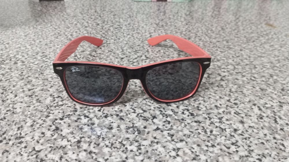 Óculos ray ban novos