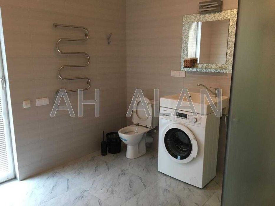 Оренда будинку на Русанівських садах Сучасний двоповерховий дуплекс