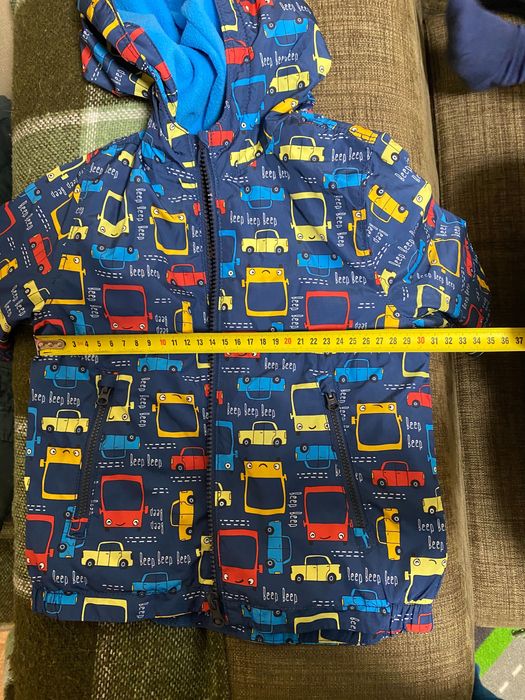 Продам детскую ветровку, куртку Waikiki