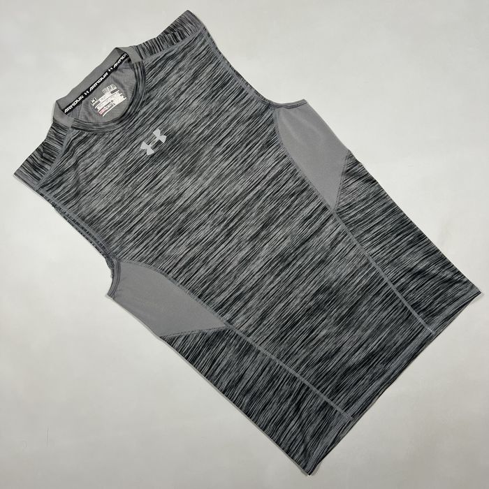 Чоловіча сіра компресійна майка under armour coolswitch compression muscle tee graphite розмір м