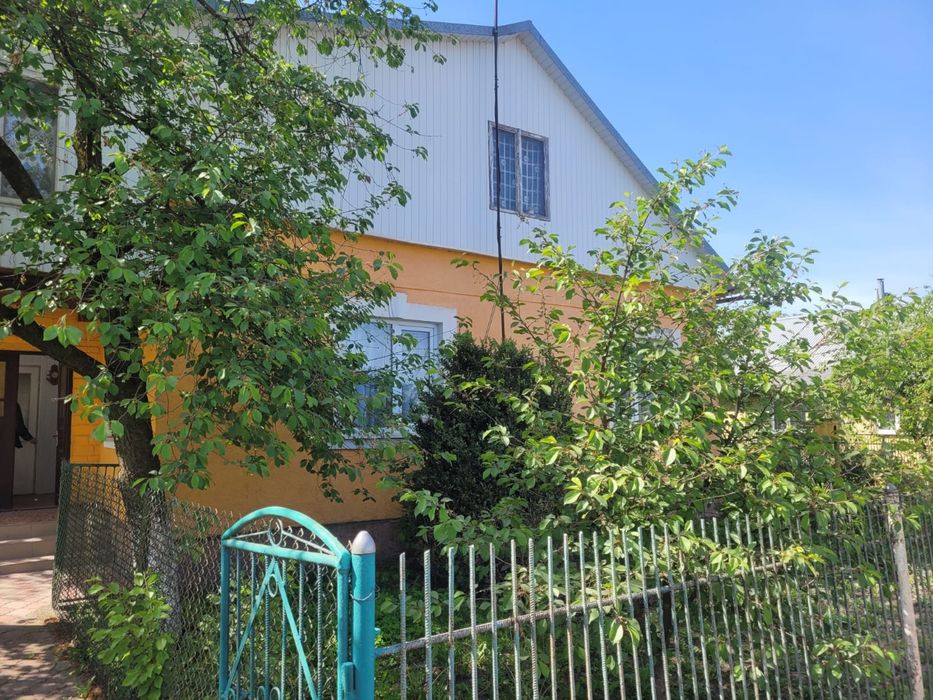 Продаж будинку с.Полоничі( Золочівський район)