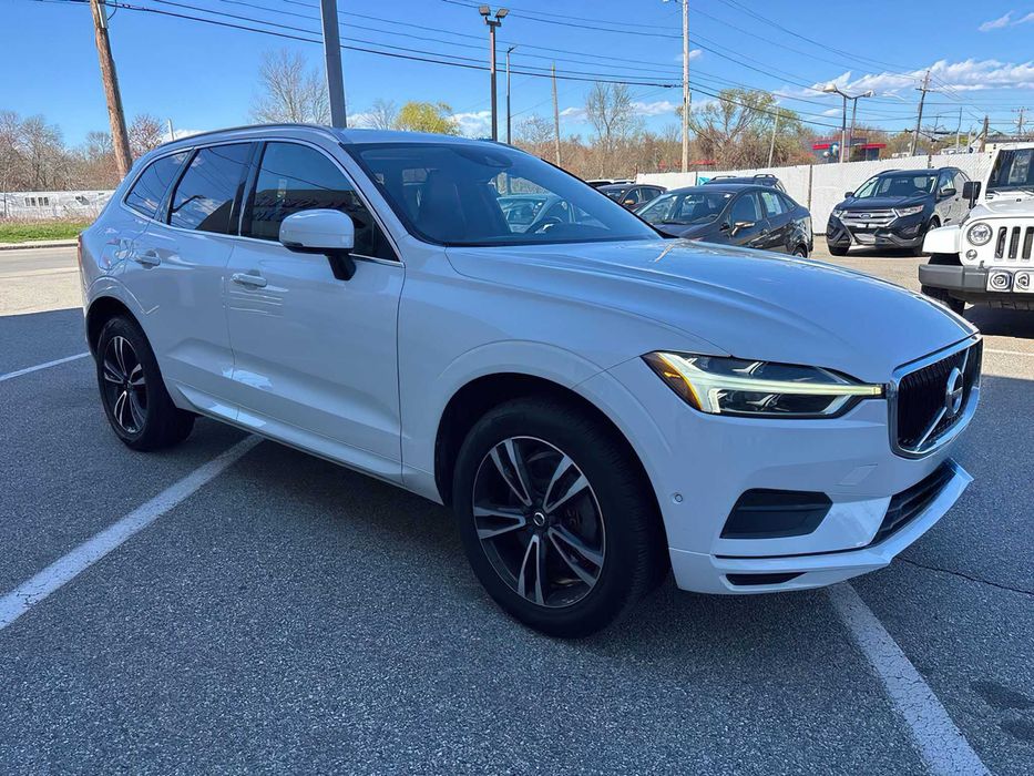 Volvo XC60 T6 Momentum      2019