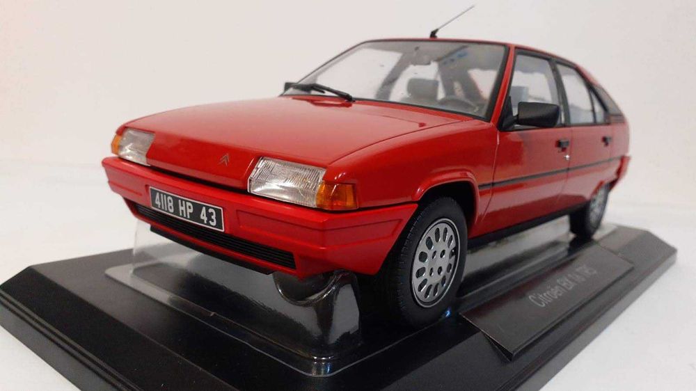 1/18 Citroen BX 16 TRS - Norev