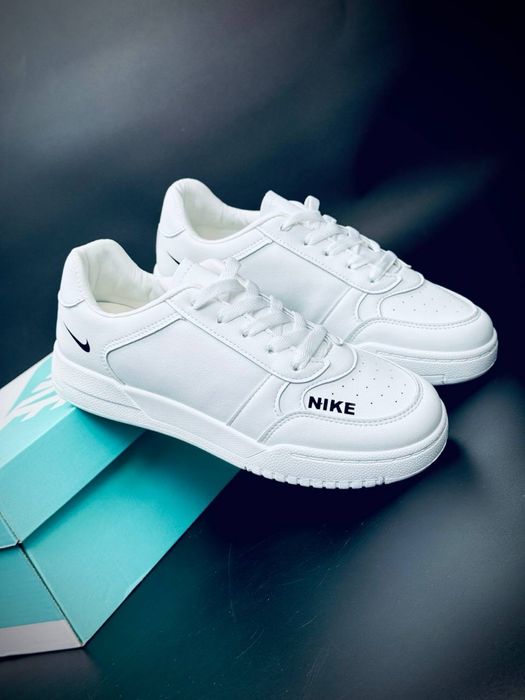 Белые женские кеды nike кросовки nike кожаные на весну лето найк кеды
