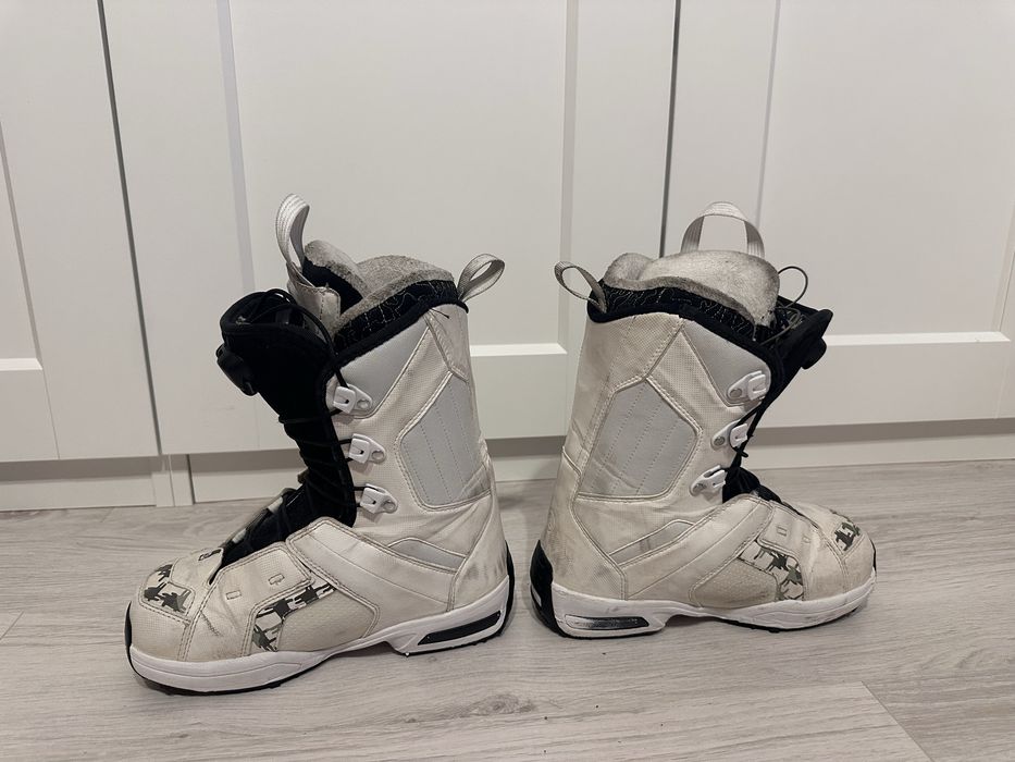 Buty snowboardowe salomon