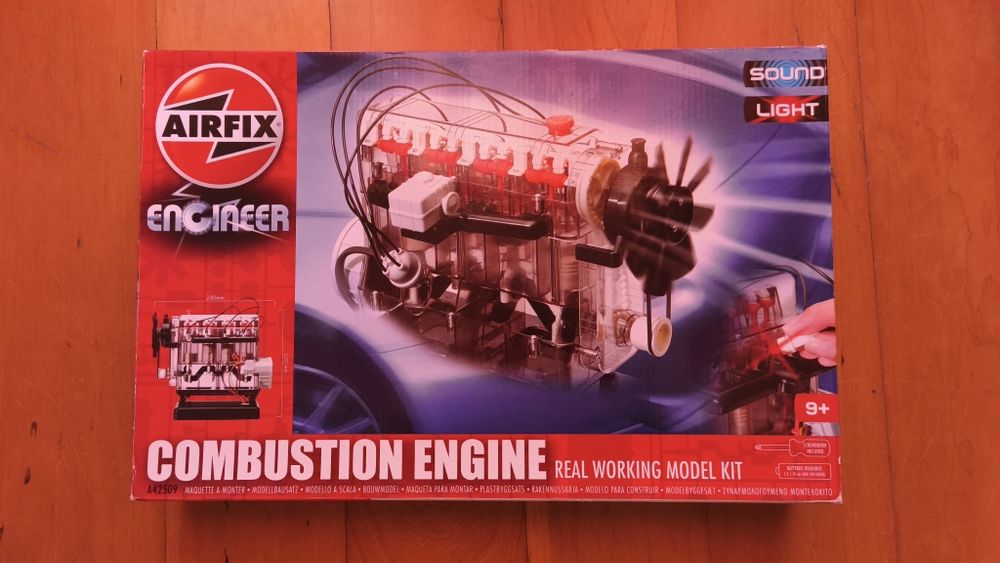 Modelo de motor a combustão Airfix