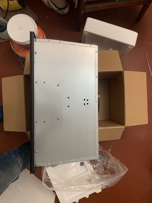 Вытяжка встраимаевая.