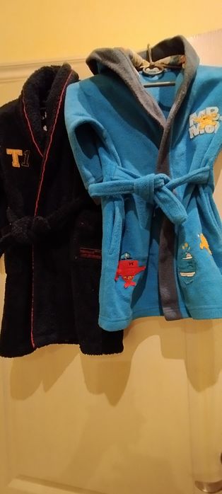 Халатики детские.