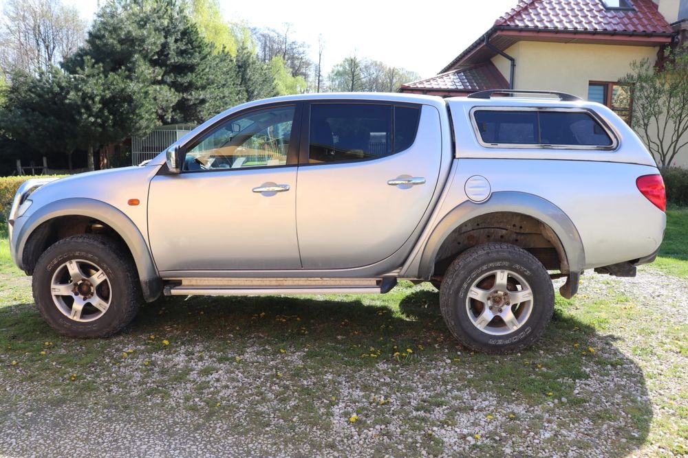 Mitsubishi L200 triton 2.5 did 178 koni pickup