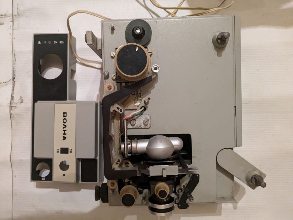 Кинопроектор Волна времён СССРз