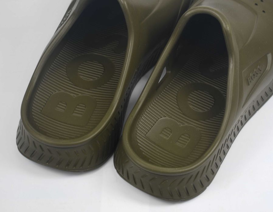 BOSS Klapki Titanium-R Slide roz. 36