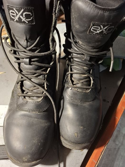 БЕРЦИ шкіряні 44-45розмір