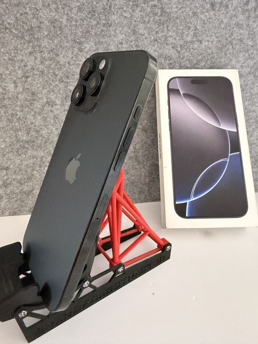 Troco/Vendo Iphone 16 Pro Max 256GB Black titanium