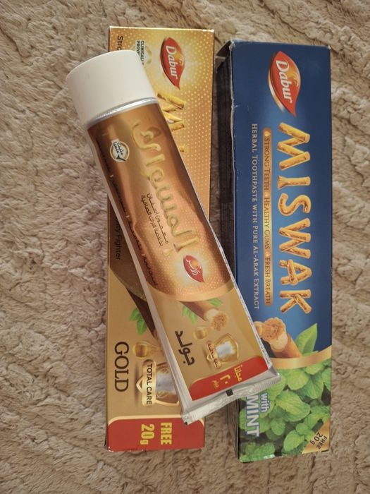 Єгипетська зубна паста Dabur Miswak Mint Whitening