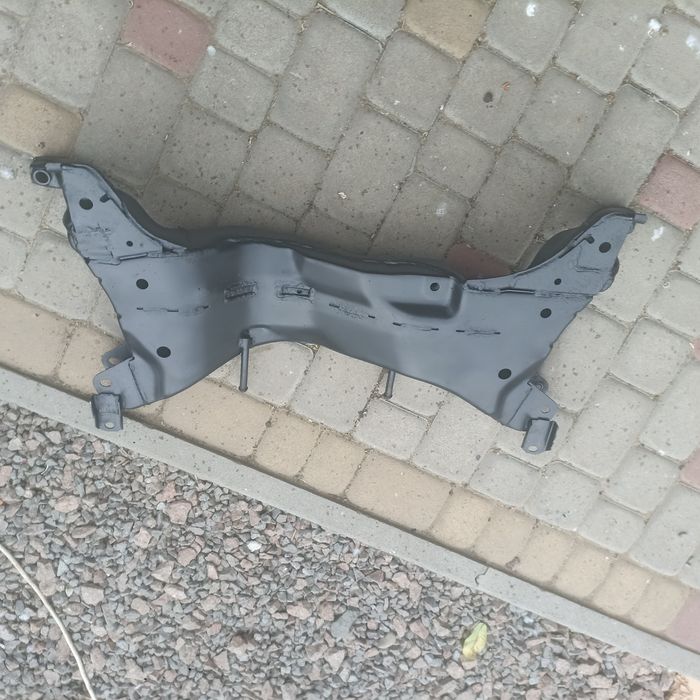 Підрамник мітсубісі ланцер 9 Mitsubishi  Lancer