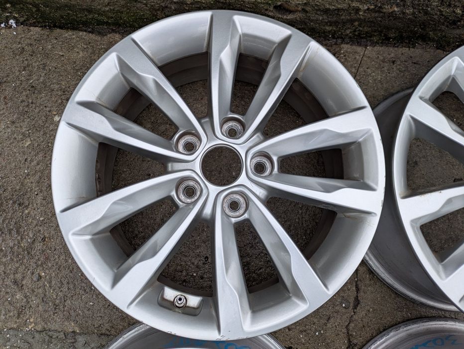 Felgi aluminiowe 16 5x114,3  Hyundai i40 ET 40  czujniki ciśnienia