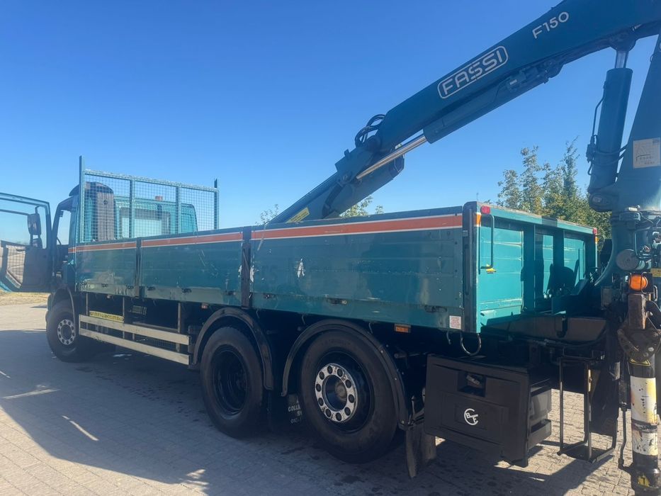Вантажний бортовий Даф 2010 р.  з краном -маніпулятором Fassi