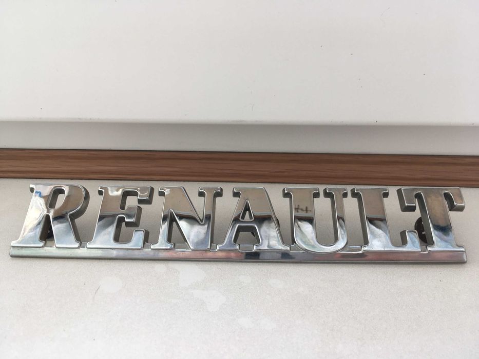 Продам шильдики Рено Сценик Renault Scenic