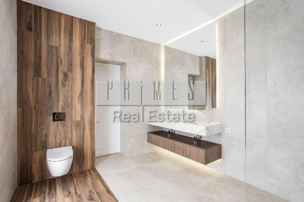 Продаж будинку Лісники, новий ремонт. Газ. Стіни-цегла.