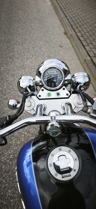 Suzuki VZ Marauder 800