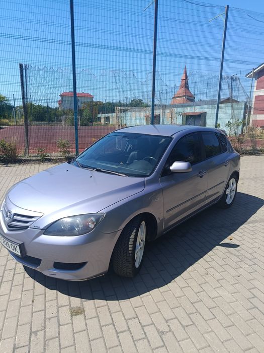Продам мазда 3 2004 року.