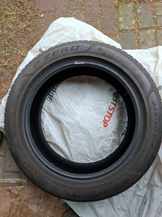 PIRELLI Pzero 225/50 R18