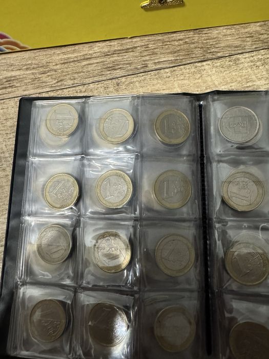 Продам монеты Серебро