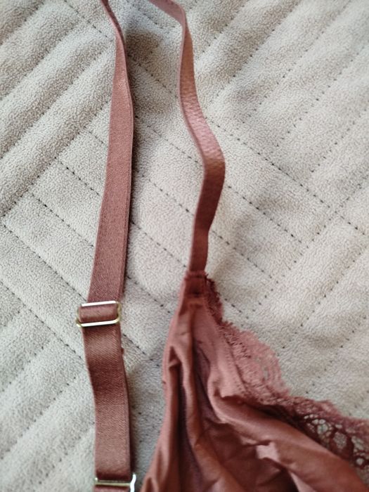 Biustonosz stanik miękki