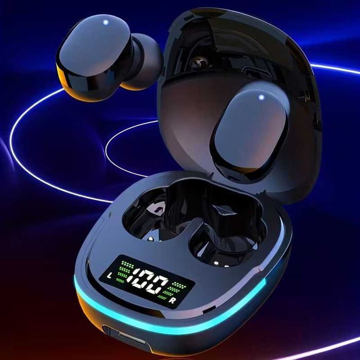 Fones de Ouvido Sem Fio com Display LED -novo