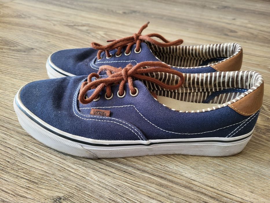 VANS tenisówki Era 59 rozmiar 41
Tenisówki Era 59 VN0003S4IA5 Dress Bl