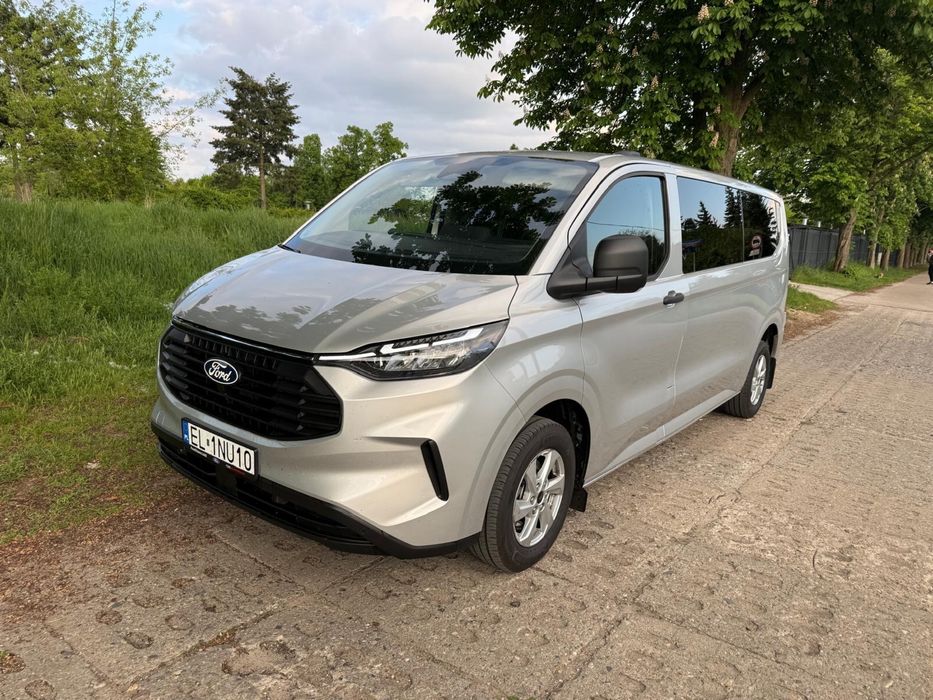 Na Wynajem 9 osobowy Fort Transit Custom z 2025r